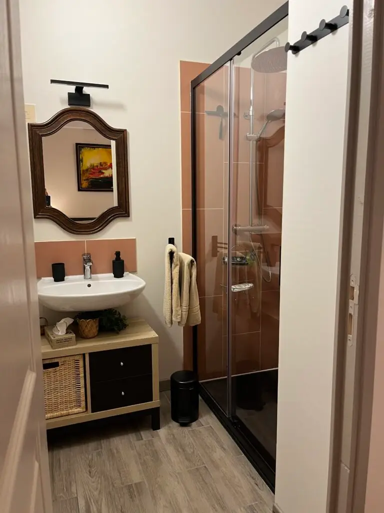 salle de bains chambre Madeleine